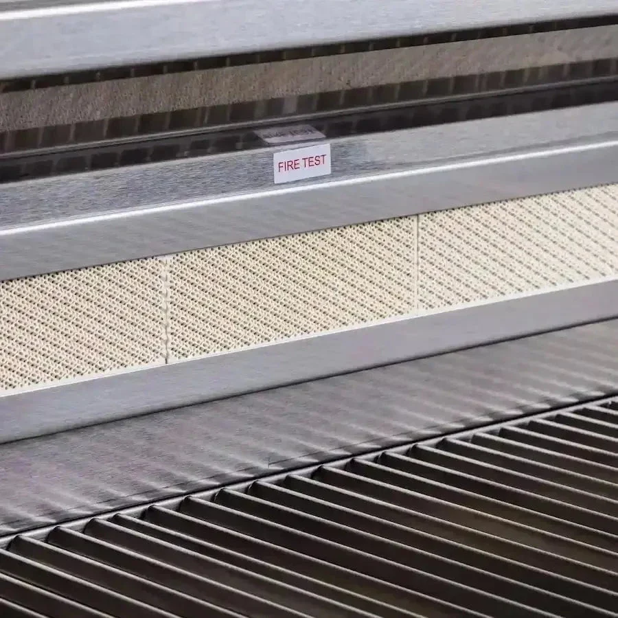 Blaze Premium 5-Burner LTE+ 40" Built-In Gas BBQ Grill with Rear Infrared Burner, BLZ-5LTE3 - Image 5