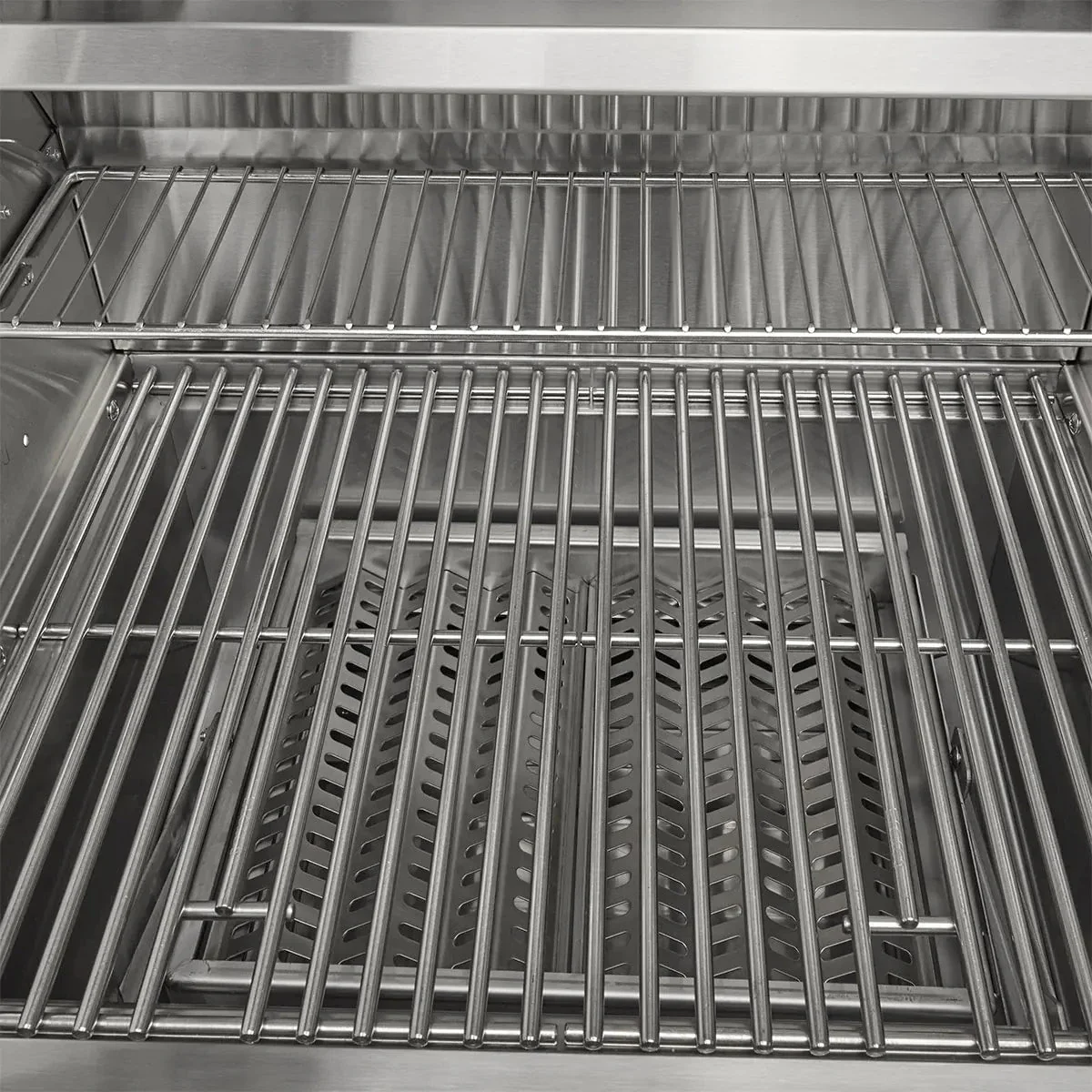 Coyote 50" Hybrid Built-In Gas and Charcoal Grill - Image 8