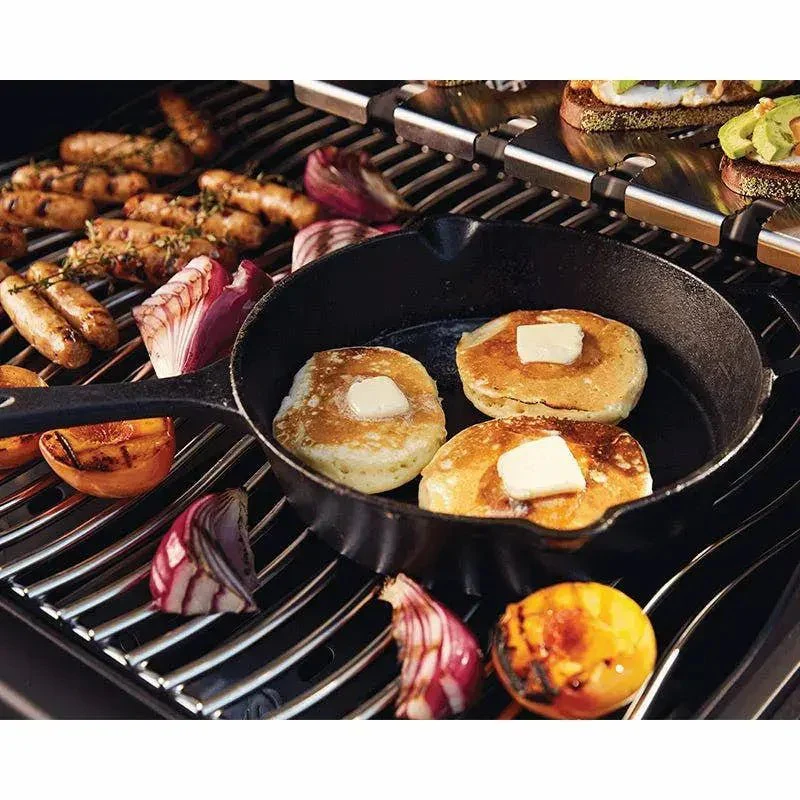 Napoleon Grills Phantom Rogue 425 RSIB Gas BBQ Grill - Image 15