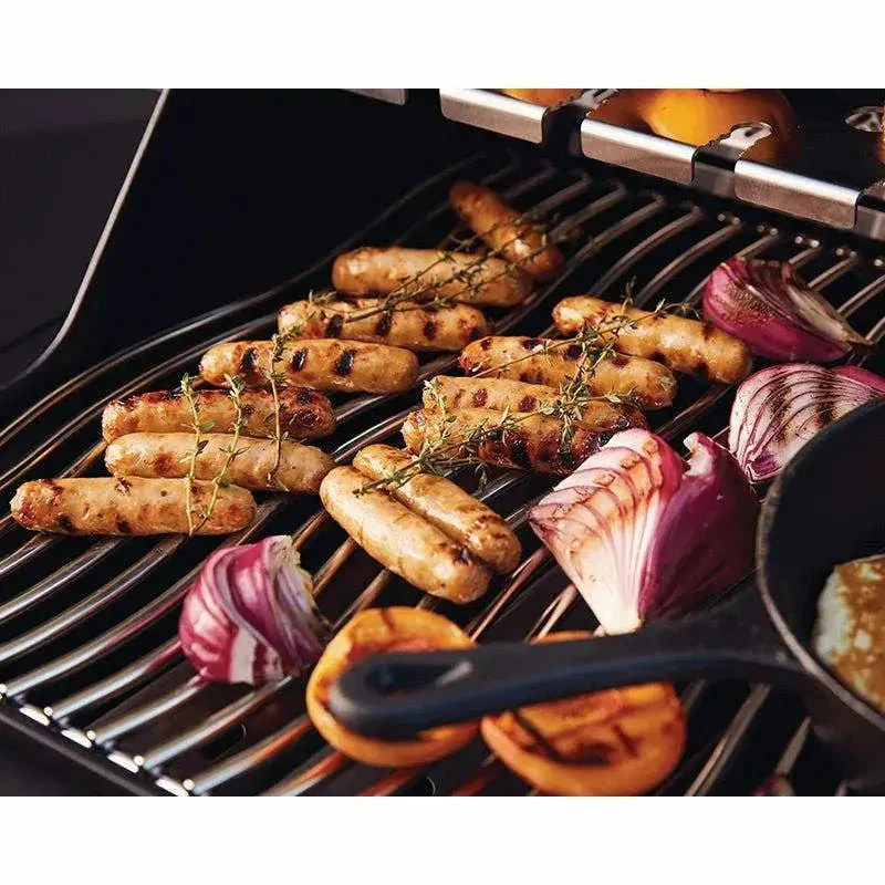 Napoleon Grills Phantom Rogue 425 RSIB Gas BBQ Grill - Image 19