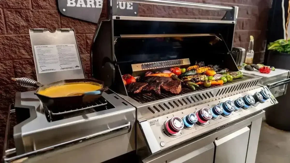 Napoleon Grills Prestige PRO 665 Gas BBQ Grill with Infrared Side & Rear Burners, Stainless Steel - Image 10