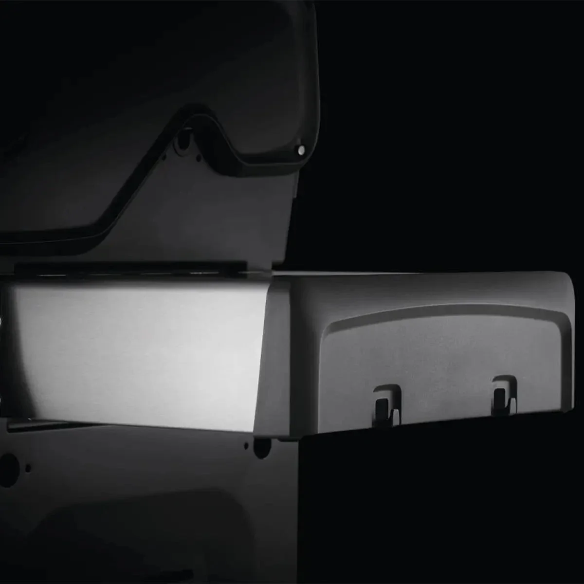 Napoleon Rogue 425 Gas BBQ Grill - Image 18